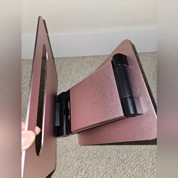 Brand New Laptop stand - Picture 3 of 4